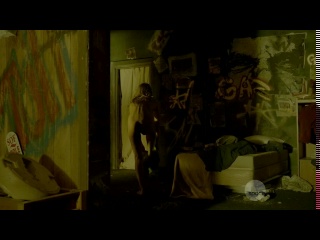 laura vandervoort - bitten (2016) big ass milf